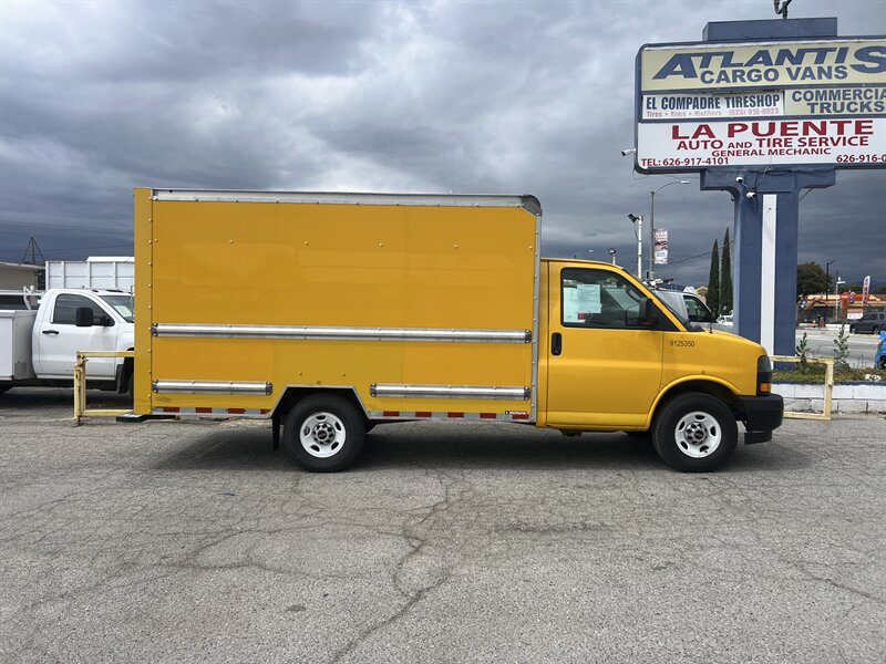 gmc savana cutaway 2021 1GD07RFP5M1223862 image gmc savana cutaway 2021 1GD07RFP5M1223862 image